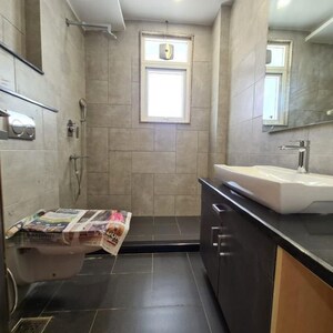 Attached Bathroom in 3 BHK Apartment at Sector 71 – for Rent