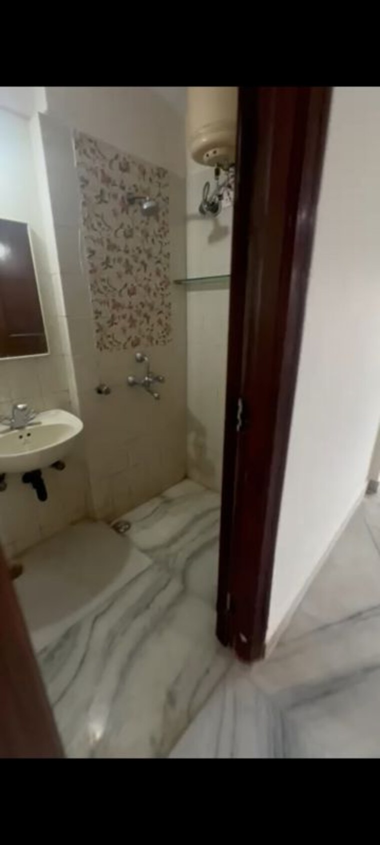 Bathroom, lak-sheil-tower 3 Bedroom 1500 Sq.Ft. Apartment In Andheri West Mumbai 10763635