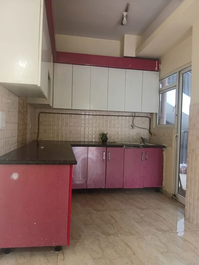 Kitchen, ajnara-le-garden 2 Bedroom 995 Sq.Ft. Apartment In Sector 16b Greater Noida Greater Noida 10763640