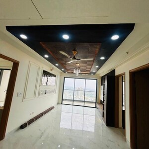 Building Lobby in 3 BHK Apartment at M3M Heights, Sector 65 – for Rent