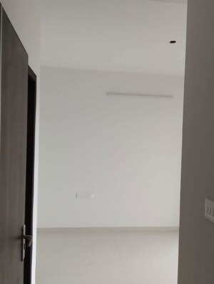 2 BHK Apartment For Rent in Mehta Cornerstone, Kalyan West