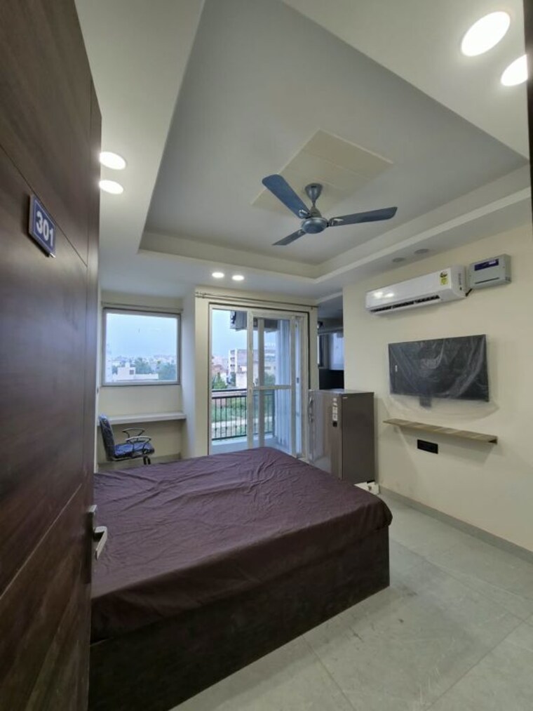 Bedroom, sector 52 1 RK 250 Sq.Ft. Builder Floor In Sector 52 Gurgaon 10763699