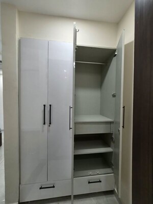 Bathroom in 1 RK Builder Floor at Sector 52 – for Rent