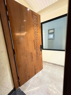  3 BHK Apartment at Jeevan Tara Apartment, Sector 43 – for Rent
