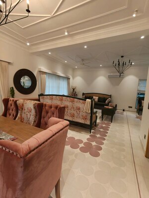 Team Area in 5 BHK Villa at Moira – for Sale
