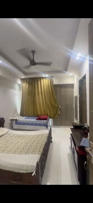 Team Area in 4 BHK Apartment at Parx Laureate, Sector 108 – for Sale
