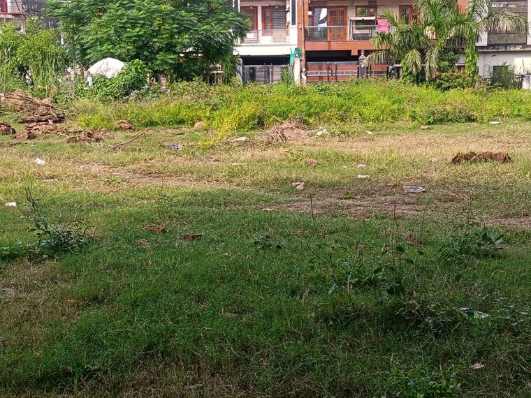 undefined, sector 30  450 Sq.Mt. Plot In Sector 30 Noida 10763741
