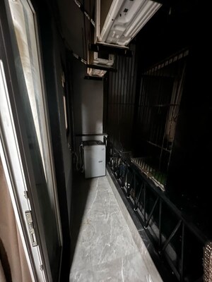 Building Lobby in 2 BHK Builder Floor at Sector 43 – for Rent