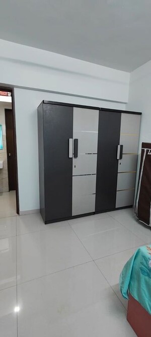 Room in 2 BHK Apartment at Hinjewadi – for Rent