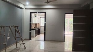 Room in 3 BHK Builder Floor at Kohli One Malibu Town Plot, Sector 47 – for Rent