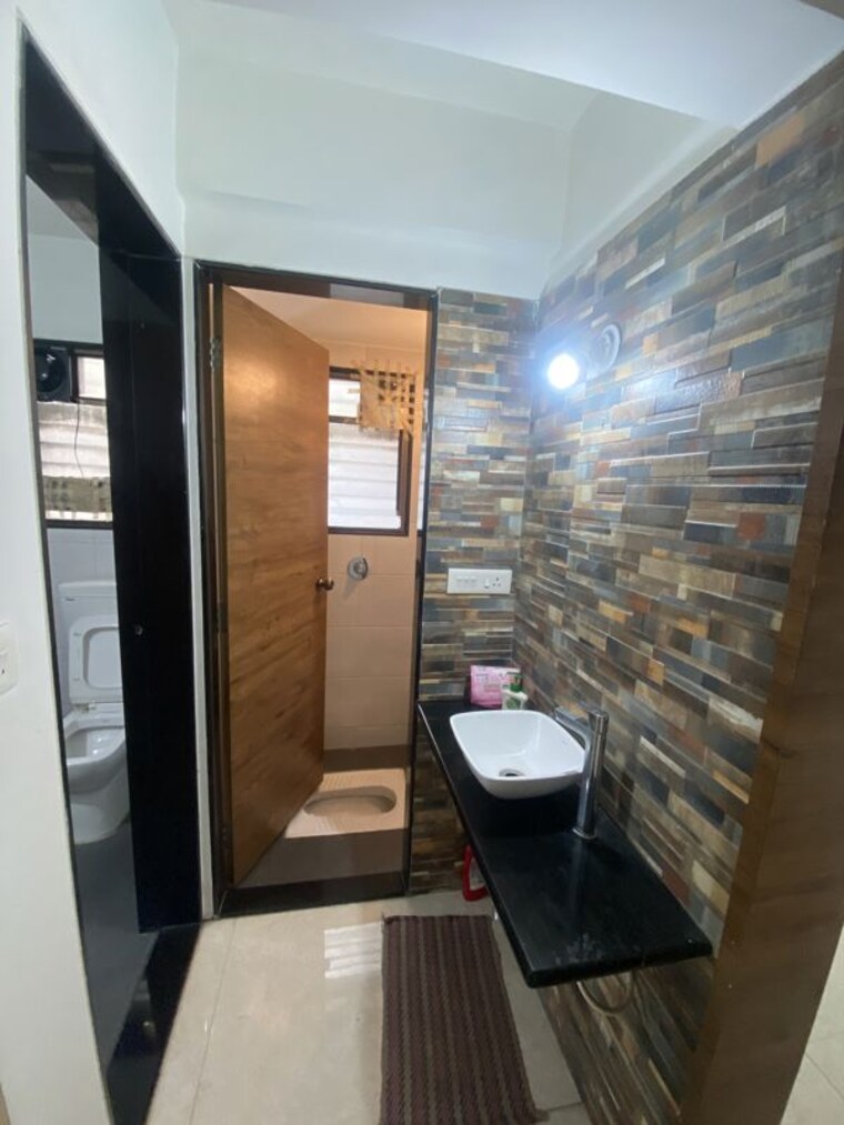 Attached Bathroom, aundh 2 Bedroom 1600 Sq.Ft. Apartment In Aundh Pune 10763869