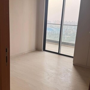 Room in 3 BHK Apartment at M3M Heights, Sector 65 – for Rent