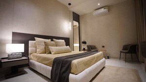 Bedroom in 2 BHK Apartment at Roswalt Raya, Chembur – for Sale