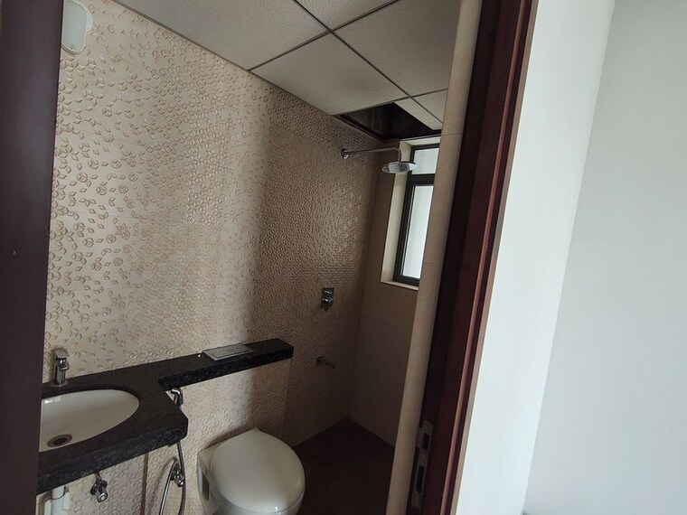Bathroom, kalpataru-elitus 1.5 Bedroom 478 Sq.Ft. Apartment In Mulund West Mumbai 10763917