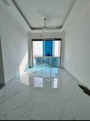 Room in 1 BHK Apartment at Borivali West – for Rent