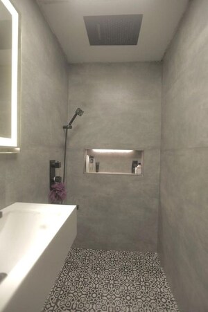 Bathroom in 1 BHK Apartment at Bandra West – for Rent