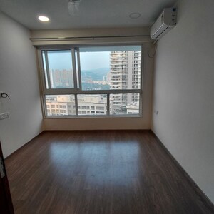 Room in 2 BHK Apartment at Group Satellite Elegance, Goregaon East – for Rent