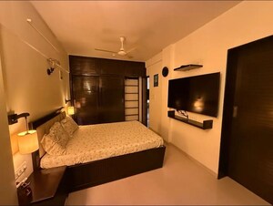 1 BHK Apartment For Rent in Borivali West