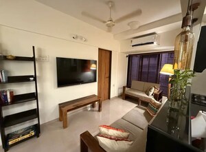 Living Room in 1 BHK Apartment at Borivali West – for Rent