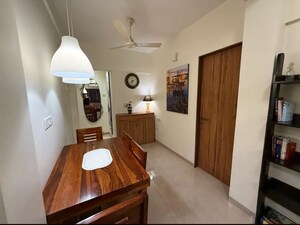 1 BHK Apartment – Entrance View at Borivali West - for Rent