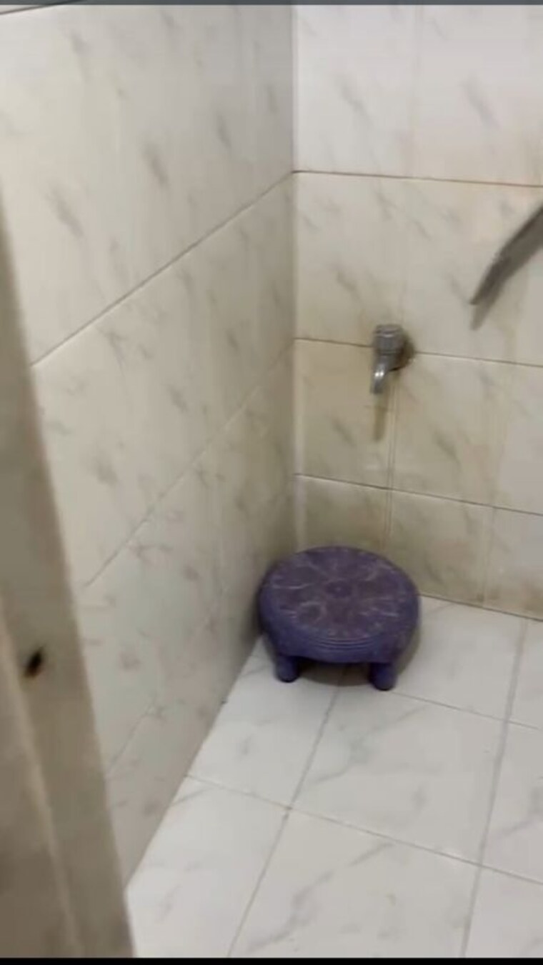 Bathroom, kamal-darshan-parel 1 Bedroom 550 Sq.Ft. Apartment In Parel Mumbai 10763997
