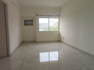 Room in 2 BHK Apartment at Raheja Woods, Kalyani Nagar – for Rent
