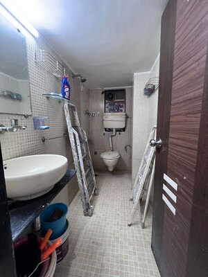 Bathroom in 1 BHK Apartment at Bandra West – for Rent