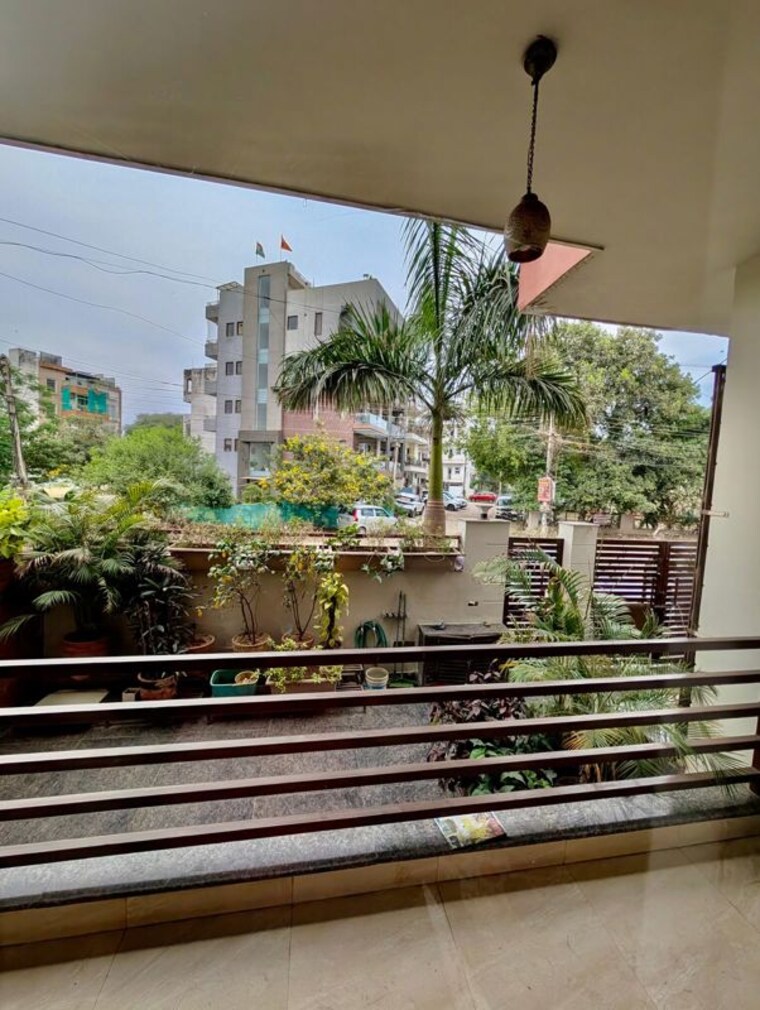 Balcony, sector 57 3 Bedroom 2500 Sq.Ft. Builder Floor In Sector 57 Gurgaon 10764040