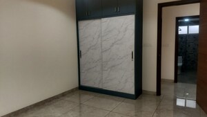 Room in 3 BHK Builder Floor at Jubilee Hills – for Rent