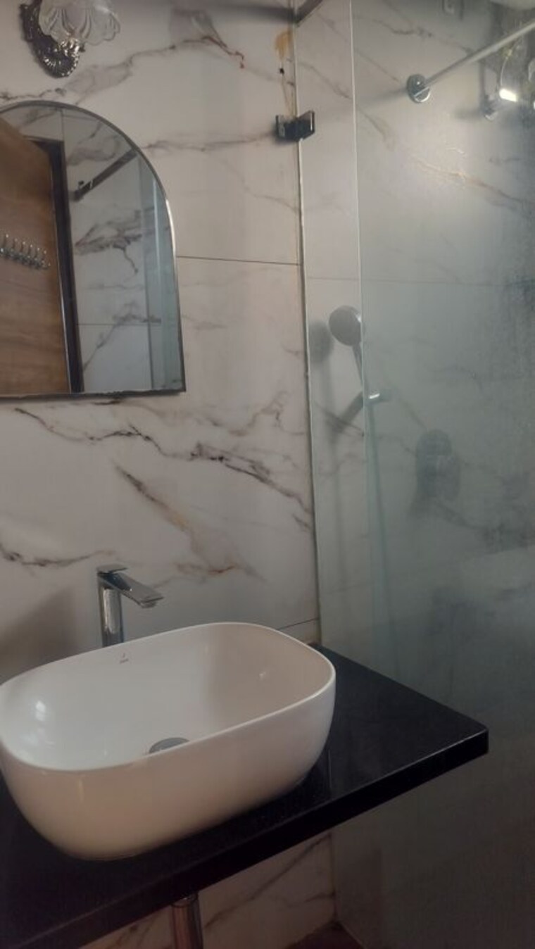 Bathroom, jubilee hills 3 Bedroom 3100 Sq.Ft. Builder Floor In Jubilee Hills Hyderabad 10764029