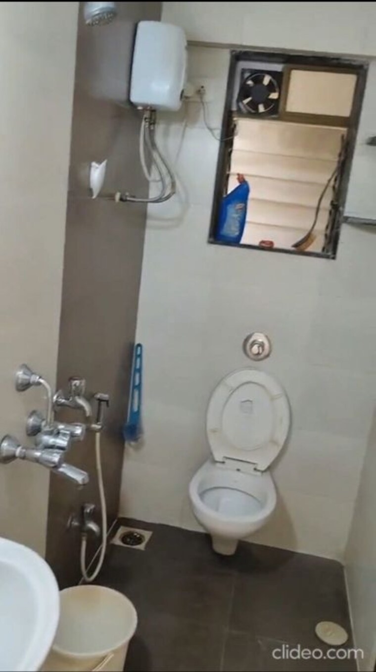 Bathroom, lokpuram-chs 1 Bedroom 530 Sq.Ft. Apartment In Vasant Vihar Thane 10764059