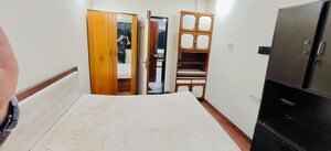 Room in 3 BHK Apartment at Paresh Apartment, Borivali West – for Rent