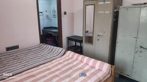 Bedroom in  Pg at NG Complex, Andheri East – for Rent