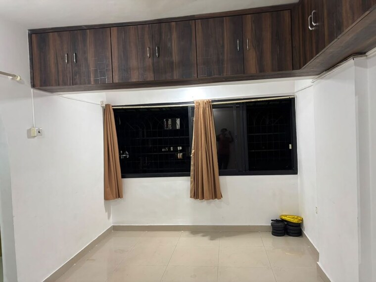 Room, lokpuram-complex 1 Bedroom 580 Sq.Ft. Apartment In Vasant Vihar Thane 10764074