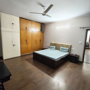Bedroom in 2 BHK Builder Floor at Sector 52 – for Rent