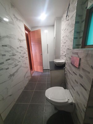 Bathroom in 3 BHK Builder Floor at Sector 48 – for Rent