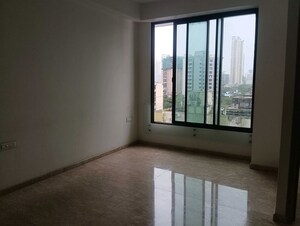Room in 2 BHK Apartment at Bhoomi Simana, Parel – for Sale