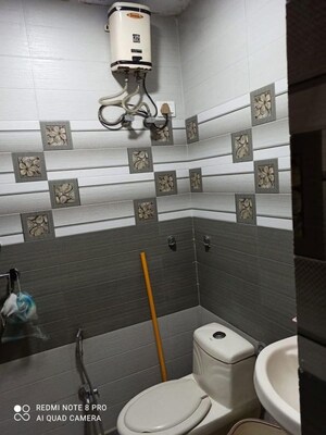 Team Area in 3 BHK Builder Floor at Sector 52 – for Rent