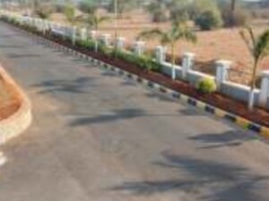   Plot at Srisailam Highway – for Sale