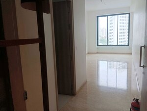 2 BHK Apartment For Sale in Bhoomi Simana, Parel
