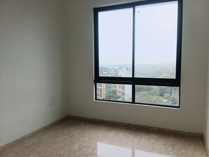 Room in 2 BHK Apartment at Bhoomi Simana, Parel – for Sale