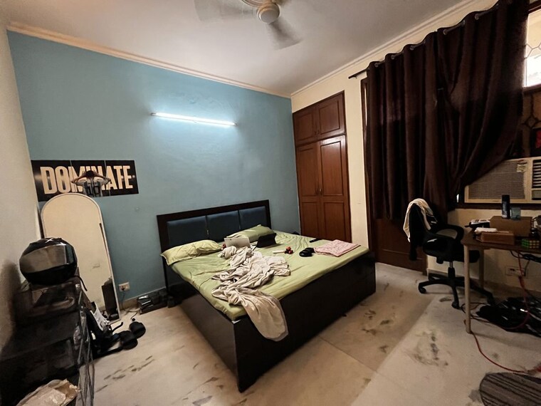 Room, sector 40 3 Bedroom 120 Sq.Yd. Builder Floor In Sector 40 Gurgaon 10764146
