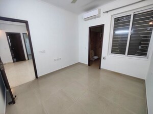 Room in 3 BHK Apartment at Orchid Island, Sector 51 – for Rent