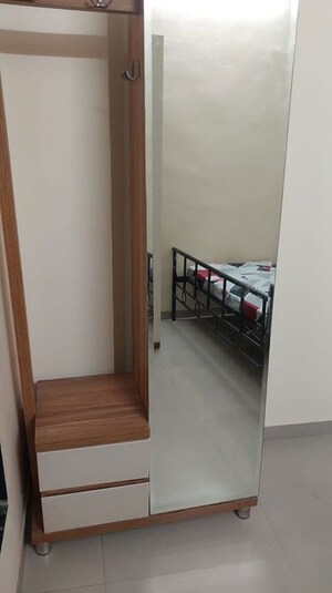 Room in 1 BHK Apartment at Sector 20 Ghansoli – for Rent