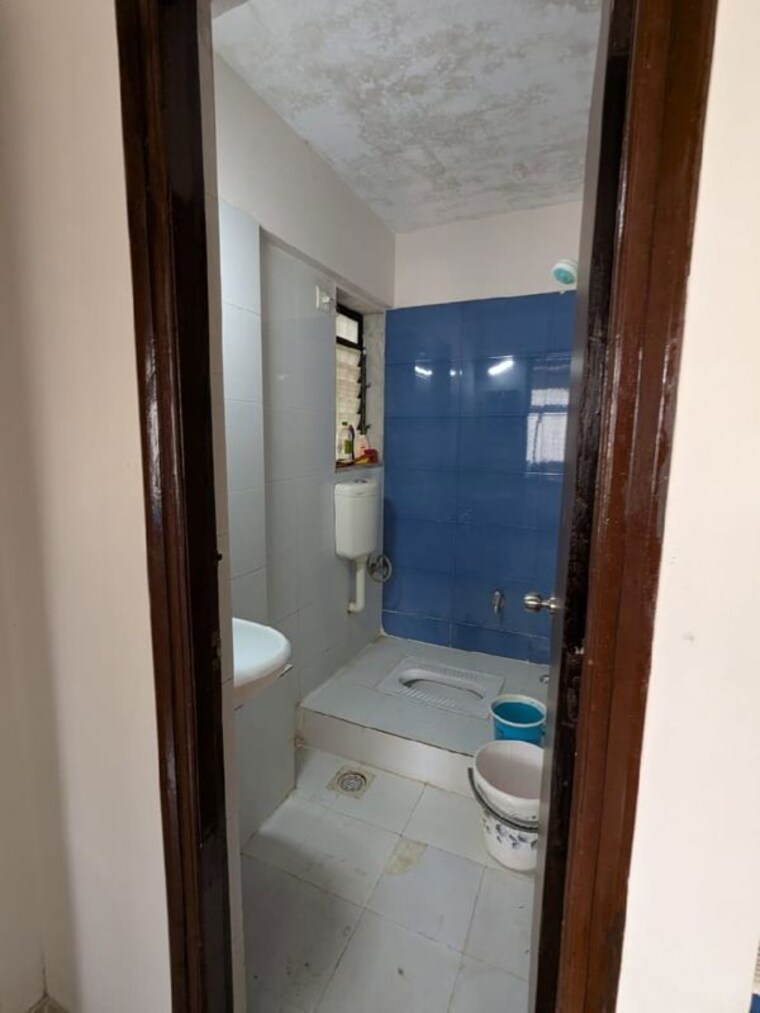 Bathroom, raunak-heights 1 Bedroom 410 Sq.Ft. Apartment In Ghodbunder Road Thane 10764141