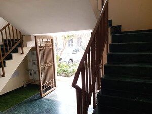 Staircase in 4 BHK Builder Floor at BPTP Parkland Pride, Sector 77 – for Sale