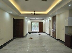 3 BHK Builder Floor For Rent in Sector 57