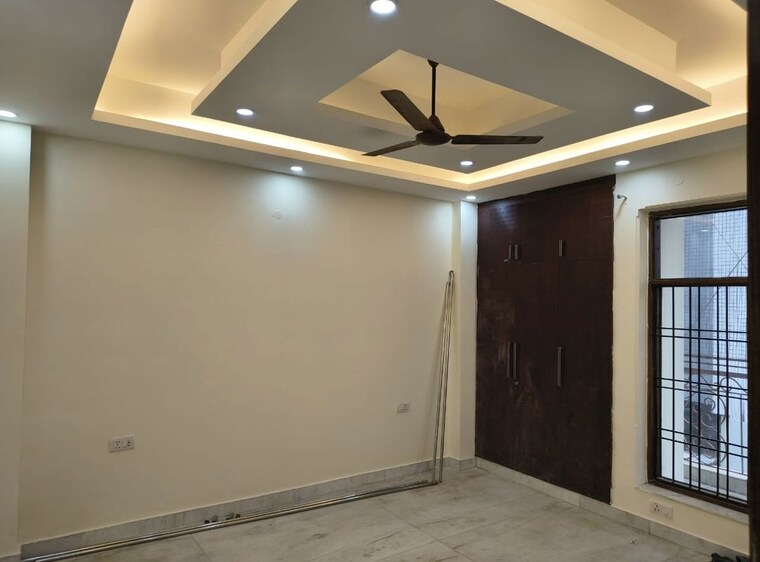 Room, sector 57 3 Bedroom 120 Sq.Yd. Builder Floor In Sector 57 Gurgaon 10764153