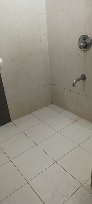 Bathroom in 2 BHK Apartment at Vaishali Apartment Ghansoli, Ghansoli – for Rent