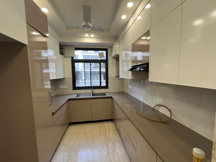 Kitchen, sector 52 3 Bedroom 120 Sq.Yd. Builder Floor In Sector 52 Gurgaon 10764177